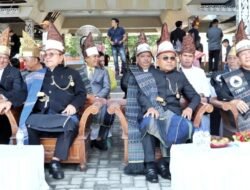 Hadiri Patappei Sihilap TDBP Damanik, Bupati Simalungun Ingatkan Agar Identitas Budaya Harus Terus Dihidupkan di Tano Habonaran Do Bona