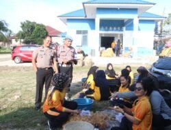 Bhayangkari Peduli! Polres Simalungun Gelar Dapur Umum, Siapkan Ribuan Makanan untuk Korban Banjir dan Longsor Sumut