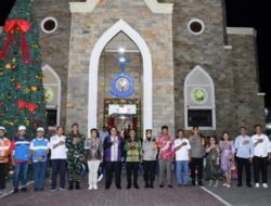 Ka Ops Res Lilin Toba 2025 Polres Samosir Bersama Forkopimda Monitoring Ibadah Malam Natal