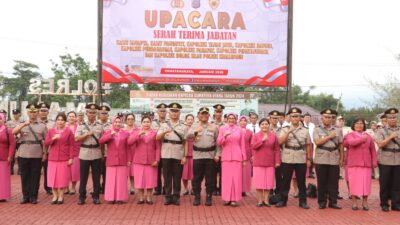 Kapolres Simalungun Pimpin Sertijab 8 Pejabat: KOMPOL Asmon Bufitra Promosi ke Madina, 6 Kapolsek Baru Siap Bertugas