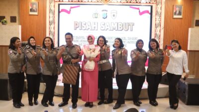 Penyegaran di Tubuh Polres Simalungun, Kapolres Pimpin Temu Pisah dan Sertijab Sejumlah Kapolsek dan Kasat