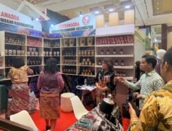 Wakil Presiden Kunjungi Stand Dekranasda Humbahas di JICC