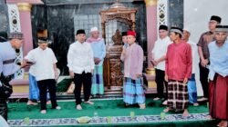 Silaturahmi dengan Masyarakat Nagori Limag dan Shalat Tarawih Bersama, Bupati Simalungun Ajak Masyarakat Perbaiki Diri