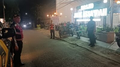 Sat Samapta Polres Pematang siantar Tingkatkan Patroli Sholat Taraweh di Mesjid Selama Ramadhan 1447 H