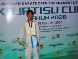 Dirga Estomihi Simamora Siswa Humbahas Raih Juara I Karate KAJATISU CUP II