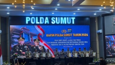Juara 1 Pelayanan Call Center 110! Polres Simalungun Raih Penghargaan dari Kapolda Sumut di Rapim 2026
