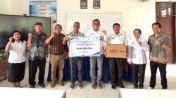 PTPN IV Regional II Kebun dan Pabrik Teh Salurkan Bantuan Laptop untuk SMA Negeri 1 Sidamanik melalui Program TJSL