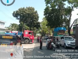 Sat Samapta Polres Pematang Siantar Pengamanan Antisipasi Kemacetan di SPBU