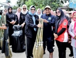 Sambut Hari Raya Idul Fitri 1447 H/2026 M, TP PKK Kabupaten Simalungun Gelar Bersih Desa di Nagori Dolok Maraja