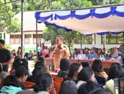 Kolaborasi Pemerintah Daerah, Anggota DPR RI Sabam Sinaga Monitoring PIP di Humbang Hasundutan