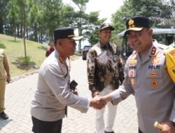 Bupati Simalungun Dampingi Kapoldasu Ikuti Kegiatan Anev Sitkamtibmas dan Monitoring Pelayanan Idul Fitri 1447 H