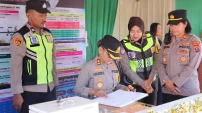 Kapolres Pematang Siantar Bersama Bhayangkari Cabang Cek Pos Ops Ketupat Toba 2026