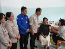 Pemerintah Daerah Sosialisasi Vaksinasi MR Bagi Tenaga Medis di RSUD Doloksanggul