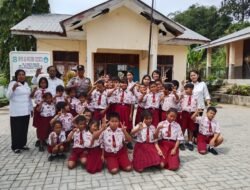 Bhabinkamtibmas Polsek Siantar Marihat Sambang di UPTD SD Negeri 122373