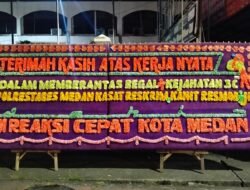 Masyarakat beri dukungan kepada Kapolrestabes Medan untuk memberantas kejahatan pidana 3C/Begal tidak akan diberi ruang dengan mengirimkan papan bunga