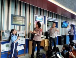 Sat Lantas Polres Pematang Siantar Edukasi Siswa Siswi SD Pentingnya Disiplin Berlalu Lintas Sejak Usia Dini