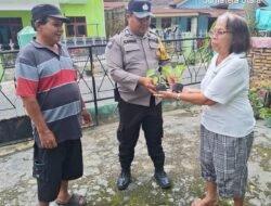 Polsek Siantar Marihat Serahkan Bibit Cabe Rawit dan Sayur Terong ke Warga Binaan