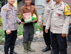 Sambut HUT Bhayangkara ke 80, Kapolsek Siantar Timur Berikan Bansos kepada Warga Kurang Mampu