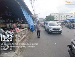 Polsek Siantar Barat Tingkatkan Patroli Jalan Kaki di Pasar Horas Antisipasi 3C