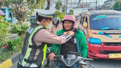 Sat Lantas Polres Pematang Siantar Berikan Pembinaan dan Penyuluhan tertib berlalulintas