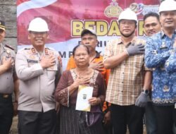 Jelang Hari Bhayangkara ke-80, Kapolres Simalungun Gelar Bedah Rumah: Nenek 76 Tahun Sambut Harapan Baru