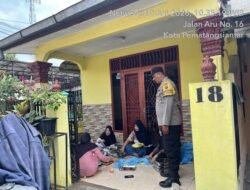 Bhabinkamtibmas Polsek Siantar Barat Monitoring Distribusi MBG