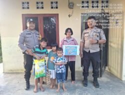 Polsek Siantar Marihat Salurkan Bansos HUT Bhayangkara Ke 80 Kepada Masyarakat Membutuhkan