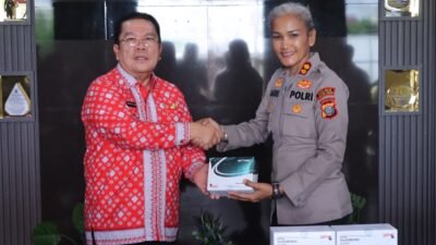 Kapolres Pematang Siantar Terima Bantuan Alat Tes Urine dari Walikota