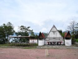 Pemkab Samosir Rampungkan Tender Master Plan dan DED Open Stage Tuktuk Siadong Berpagu Rp400 Juta