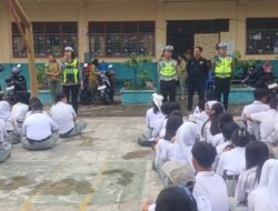 Sat Lantas Polres Pematang Siantar Berikan Himbauan dan Dikmas Lantas di SMK/SMA Swasta YP Pelita