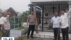 Cegah Banjir, Bhabinkamtibmas Polsek Siantar Selatan Turun Gotong Royong Bersama Warga