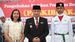 Bupati Humbahas Kukuhkan Paskibraka HUT RI Ke-81