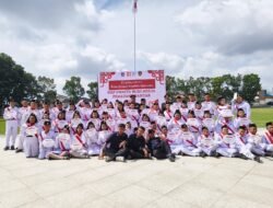 Kapolsek Siantar Marihat Irup HUT Ke 81 RI di SMP dan SD Swasta Budi Mulia Pematang Siantar