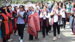 Istri Wagubsu Puji Jalan di Samosir, Mulus Sepanjang Jalan Menuju Desa Hariarapohan
