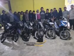 Cegah Tawuran Dini Hari, Kapolsek Dolok Silau Amankan 13 Remaja dan 3 Kelewang di Simpang Tanjung Purba