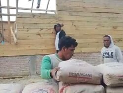 Empat Bulan Menanti, Bantuan Material Rumah Korban Kebakaran Dosroha Samosir Akhirnya Terealisasi