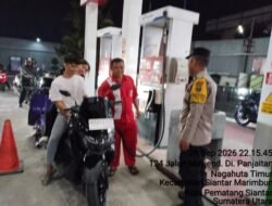 Polsek Siantar Marihat Monitoring Penyaluran BBM di SPBU Wilkumnya