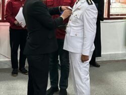 Bupati Humbahas Lantik Baktiar Pane SH M.AP Sebagai Camat Tarabintang 