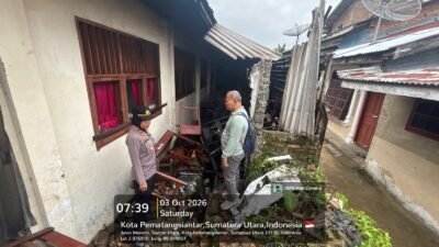 Kapolsek Siantar Utara Cek TKP Kebakaran di SMP Negeri 6