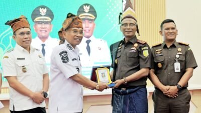 Bupati Simalungun Tegaskan Kepatuhan Hukum sebagai Fondasi Tata Kelola Pemerintahan yang Baik dan Bebas Korupsi